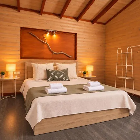 Hilltop 4 *